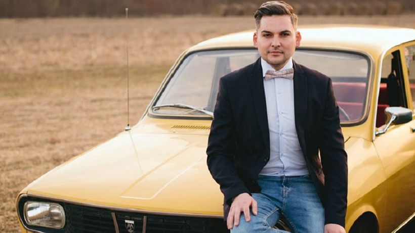 Imagini exclusive. Lugojeanul are în garaj zeci de Dacii din anii ’70-’80, Oltcit-uri şi… Colecţionarul de ”hârburi”