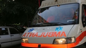 O fetiţă de doar trei ani anişori s-a accidentat la o grădiniţă din Timişoara! Un calorifer a căzut peste ea! Cum comentaţi?