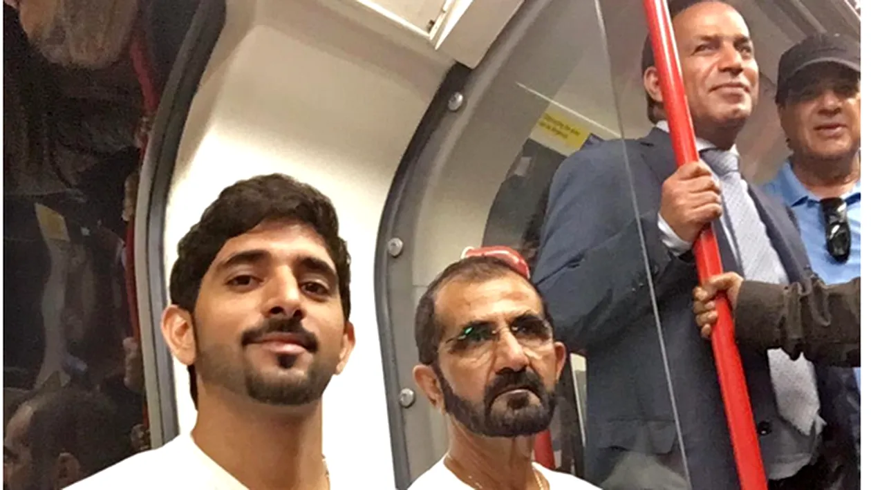 Prinţul din Dubai, pozat în metroul londonez. Vezi cine îl însoţea