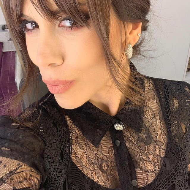 Pe cine ar lua la întrebări Denise Rifai/ Sursă foto: Instagram.com