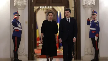 Cum s-a îmbrăcat Mirabela Grădinaru la recepția de la Cotroceni, de Ziua Națională a României. Imaginile s-au viralizat!