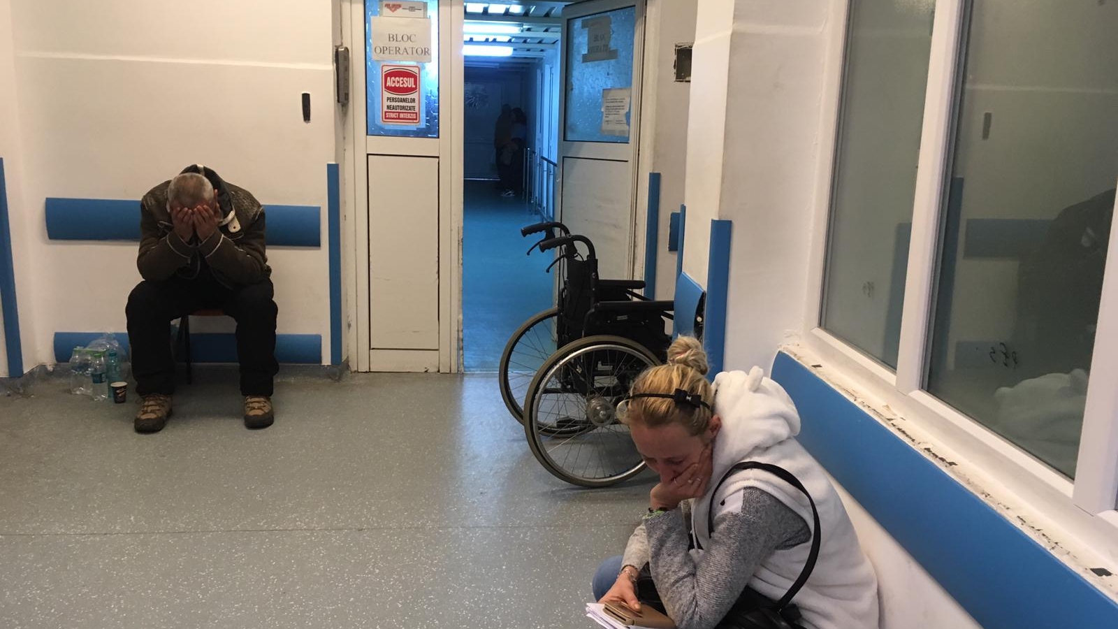 Dramă fără margini pentru doi părinți din Olt. Fetița lor a intrat în moarte cerebrală, după ce ar fi luat gripă de la spital