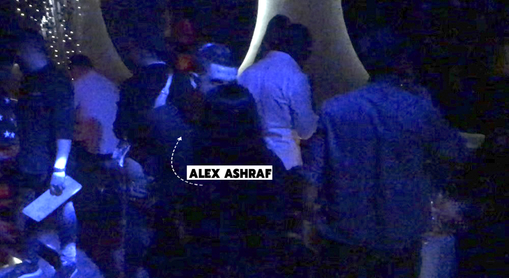 Alex Ashraf a petrecut în compania intimă a unei sexy-domnișoare