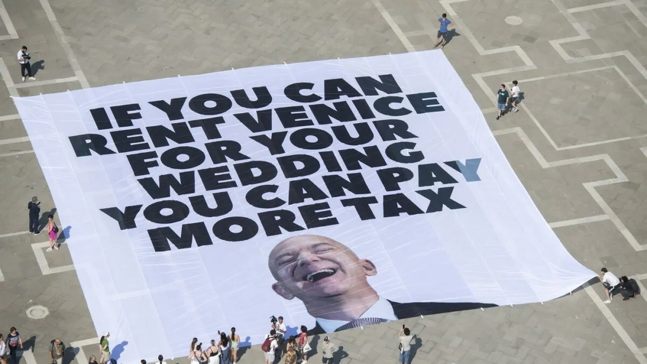 Jeff Bezos și pregătirile pentru nunta secolului de la Veneția au stârnit mânia locuitorilor: Dacă poți închiria Veneția pentru nunta ta...