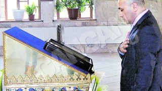 Marcel Pavel a petrecut Pastele peste Prut! S-a rugat la cinci biserici intr-o singura zi