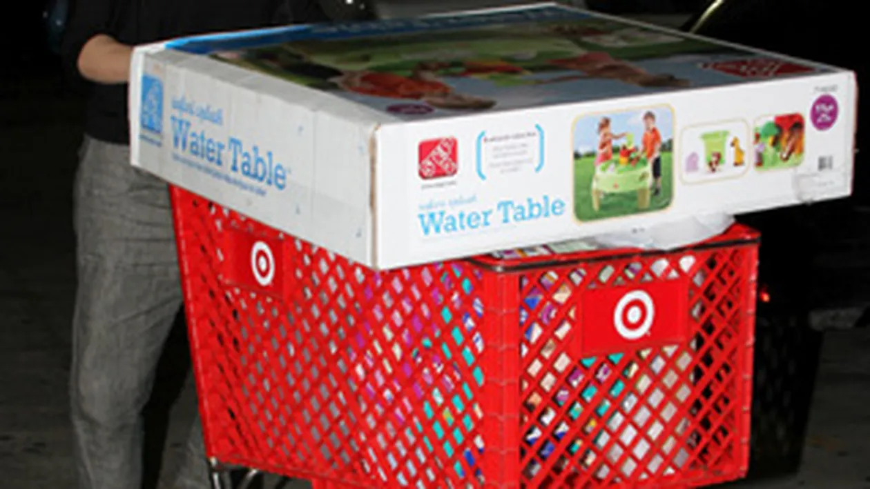 A luat un morman de jucarii