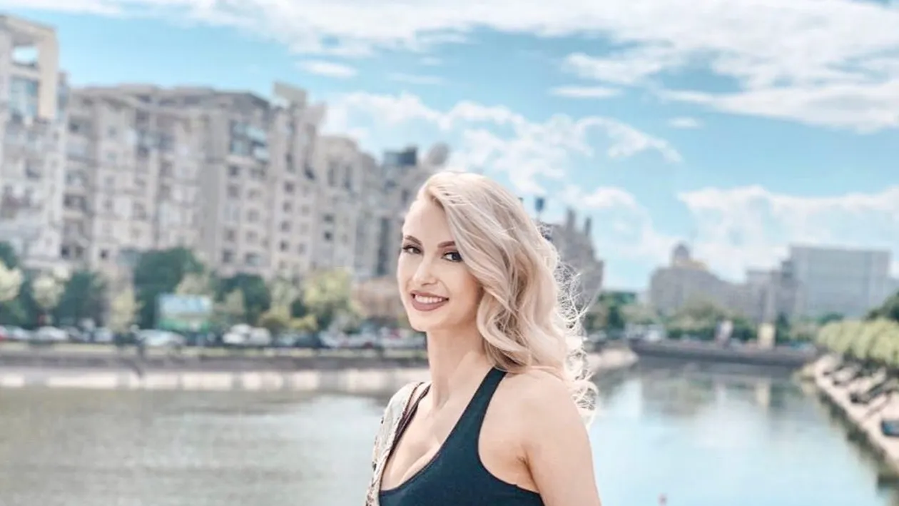 Cum vor arăta cele trei rochii pe care le va purta Andreea Bălan la nunta și botezul din toamnă