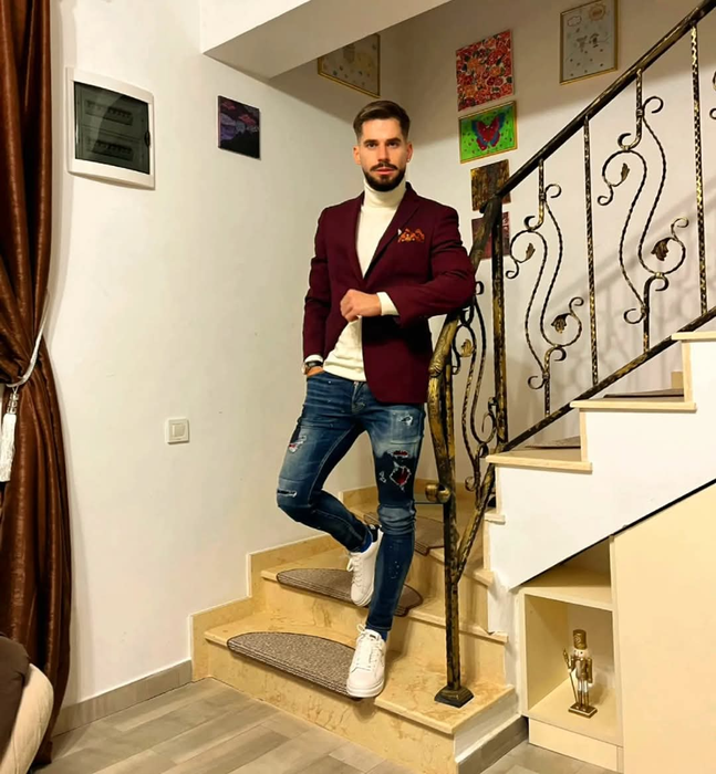 Șumudică și miliardarul Ioan Niculae, scandal în fața fotbaliștilor chiar în vestiar! ”Din momentul ăsta, să-i antrenați dumneavoastră!”