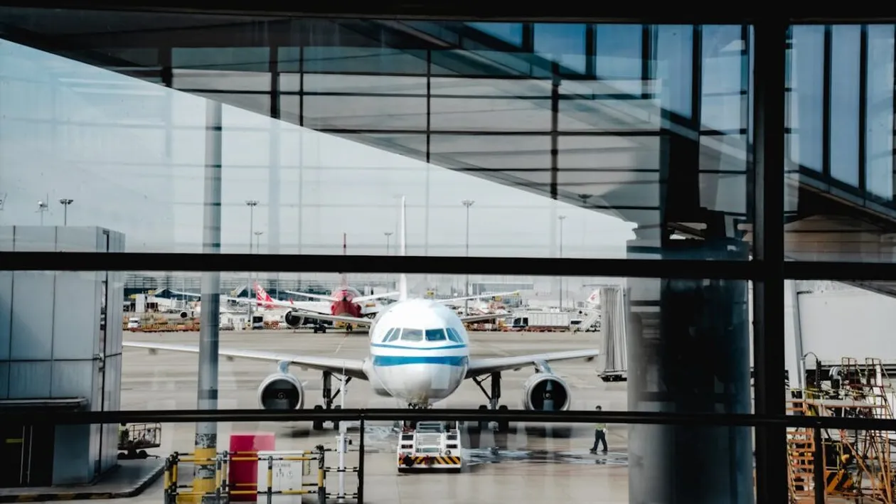 Compania aeriană care anulează rutele de pe Aeroportul Otopeni. Destinațiile erau preferate de români