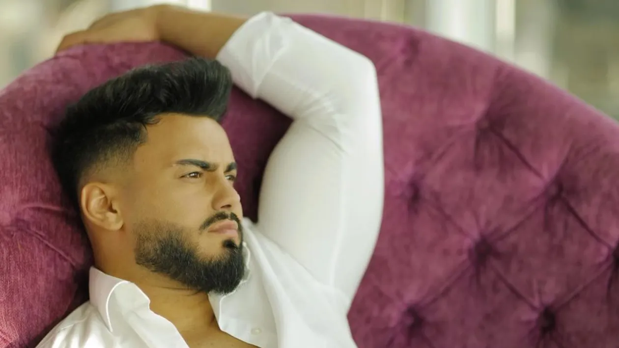 Jador e numărul 1 în trending şi idolul femeilor, dar nu îşi permite un alt sacou? Gafă de neimaginat