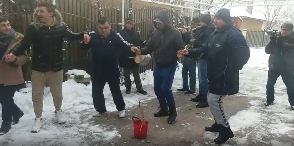 Obiceiurile sunt respectate cu sfințenie la Ișalnița