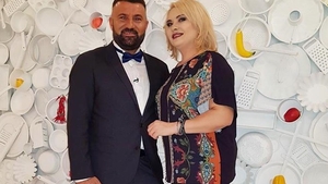 Viorica de la Clejani, anunţ pentru prieteni la 22 de ani de căsnicie! Artista a arătat şi dovada