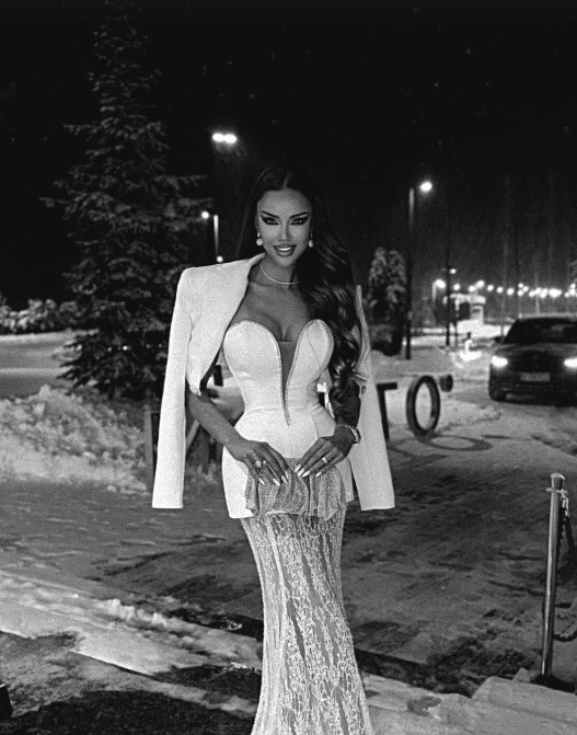 Ce se întâmplă cu apartamentul Biancăi Drăgușanu din Dubai. Decizia luată de vedetă: ”La noi plătești taxe și la aerul pe care îl respiri”