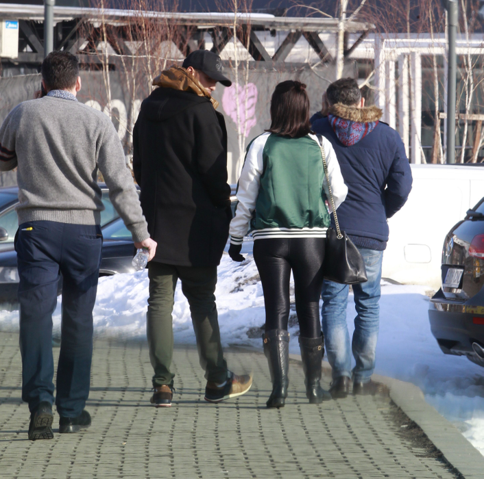 Rivaldinho, Gabriela şi prietenul lor au "alertat" tot mall-ul, apoi au luat la rost taximetriştii care parcaseră în faţa clădirii, sperând să recupereze portofelul buclucaş.