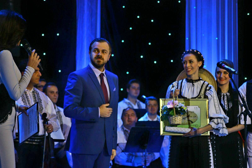 El este Leonardo DiCaprio de România! Artistul a slăbit 40 de kilograme într-un timp record