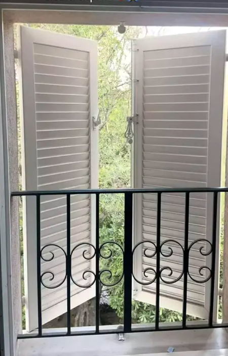 Noi imagini din casa Andreei Esca de pe Coasta de Azur. Aici își petrece vacanțele pe timp de vară