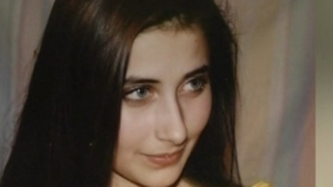 Ramai mut de uimire! Cum arata in adolescenta una dintre cele mai controversate prezentatoare tv din Romania