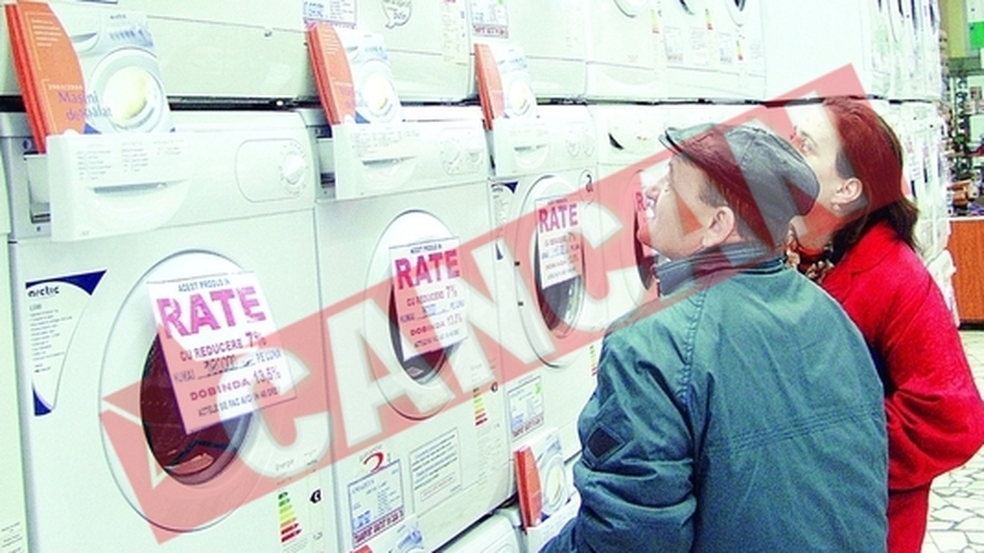 Creditul bancar bate imprumutul din magazin