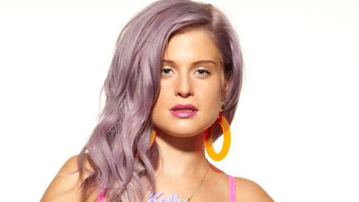 Kelly Osbourne, primul pictorial după ce a slăbit 30 de kilograme. Ce sexy e acum grăsuţa de altădată