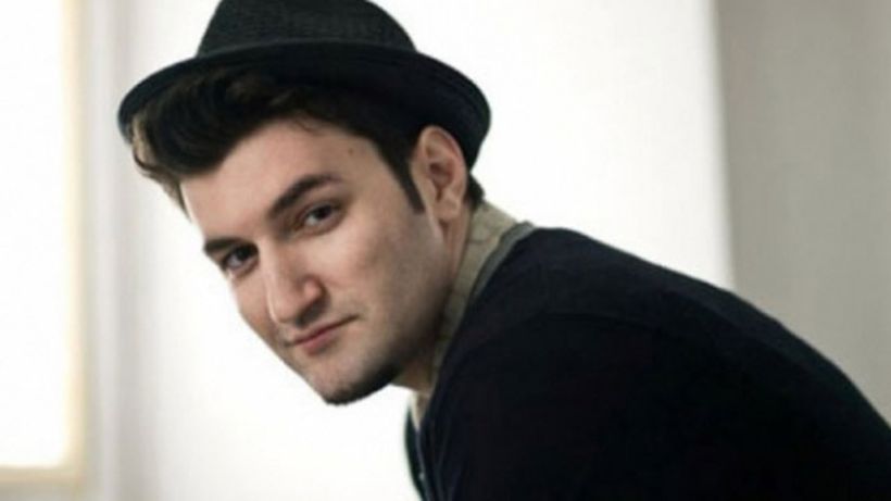 Ea este “soacra” lui Smiley! Uite ce face cand iese la plimare cu cainele mama iubitei cantaretului