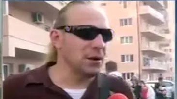 Fostul acordeonist de la Spitalul de Urgenta, Vali Craciunescu, locuieste in complexul rezidential afectat de incediu in sectorul 3: De patru ani stau aici, nu pot invinovati administratia pentru ce s-a intamplat