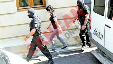 Eleva criminala scapa mai repede din puscarie