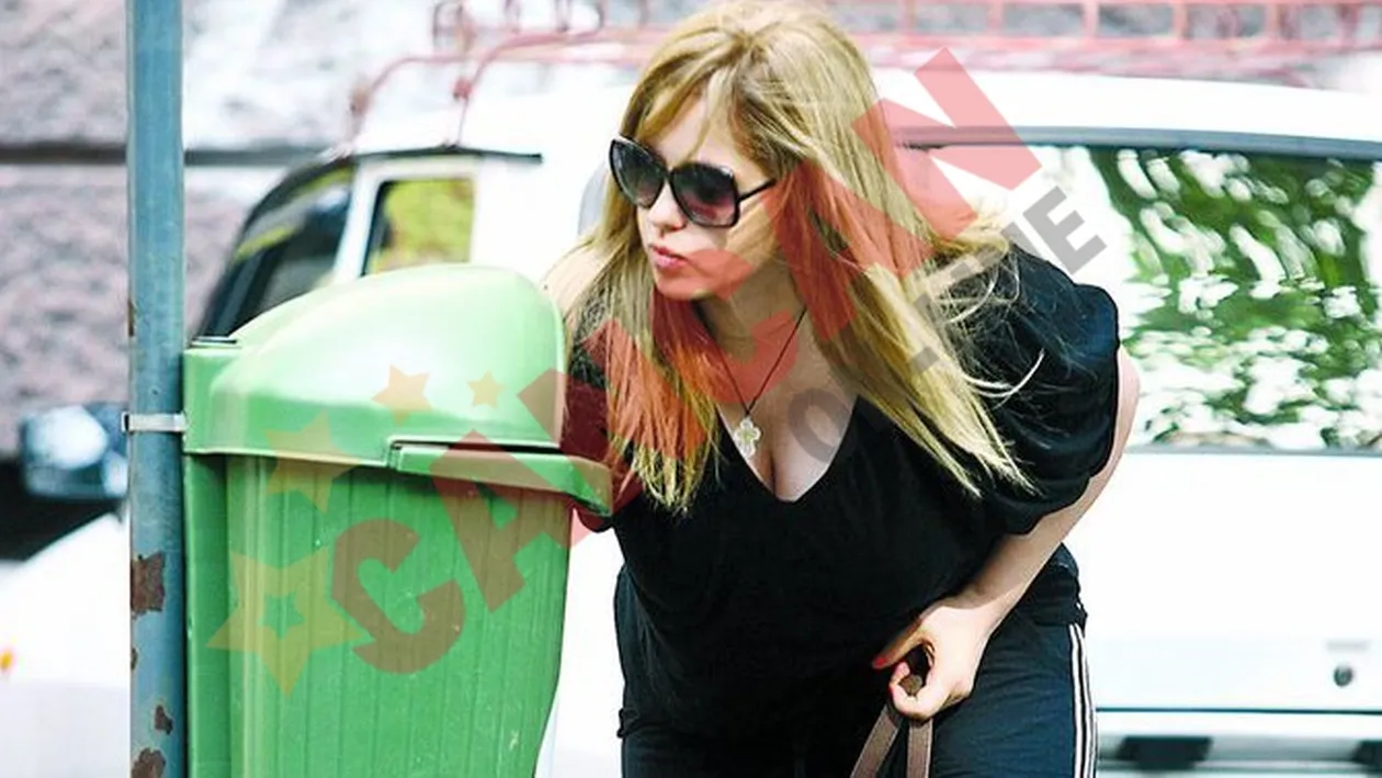 Am prins-o in timp ce cauta in gunoi!