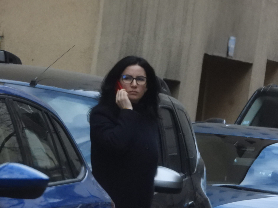 Ioana Roșca Nedelea a coborât, doar ea, la minister