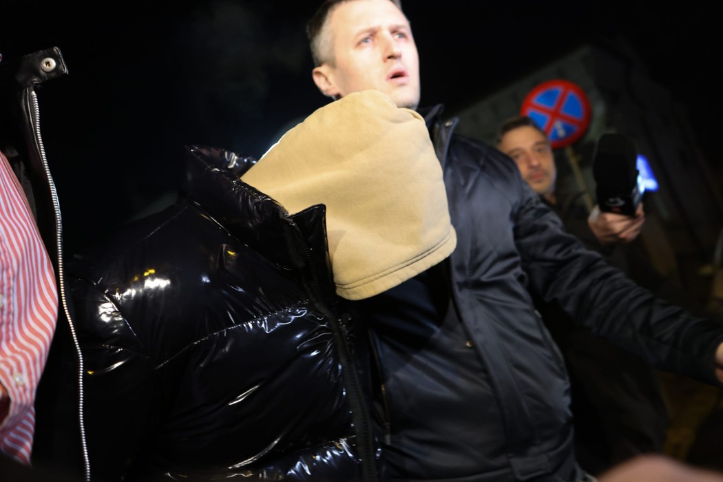 Mijlocaș de la Rapid, implicat într-un accident rutier! A lovit o femeie cu mașina și a fugit de la fața locului