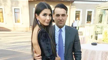 Elena Băsescu și Bogdan Ionescu, împreună în prima zi de grădiniță a celor doi copii ai lor