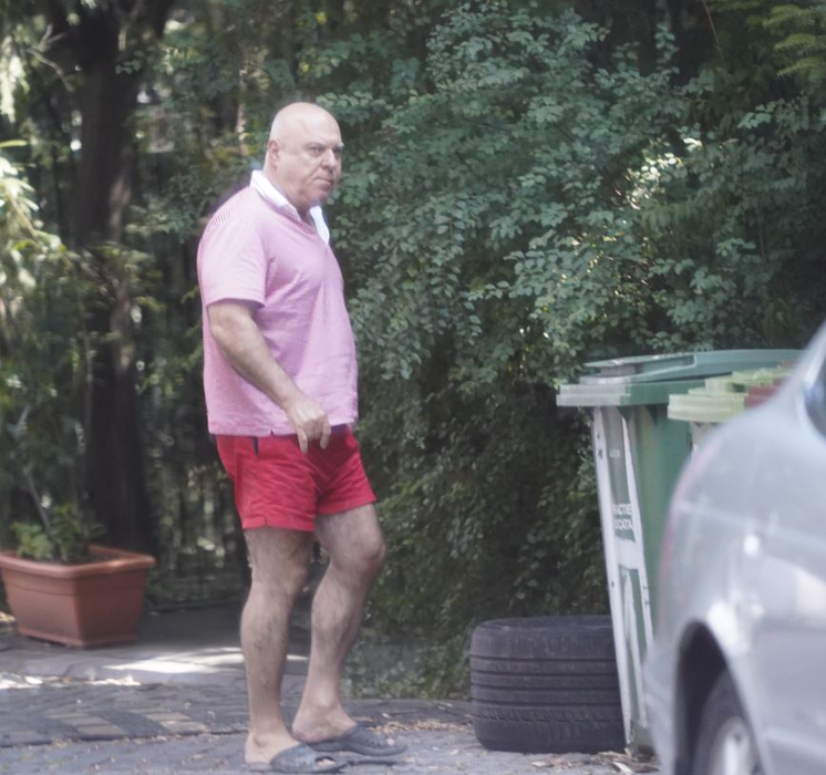 Marius Marinescu a reușit să scape de o anvelopă veche