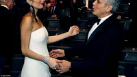 Soţia lui GEORGE CLOONEY şi-a arătat burtica de gravidă în premieră, pe covorul roşu! Imaginile sunt spectaculoase