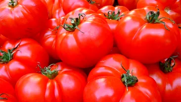Supermarketul care va vinde doar roșii românești începând cu 19 iunie 2025. Vor fi livrate de 100 de producători din opt județe