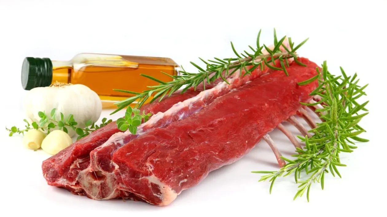 Ireal! Cât a ajuns să coste un kilogram de carne de miel, înainte de Paște