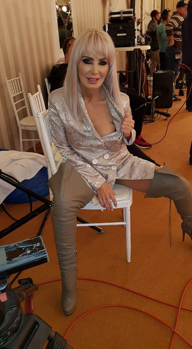 Daniela Gyrofi, criticată dur din cauza operațiilor estetice: “Arăți precum o vrăjitoare”. Cum arată în poza în care se vede cât de mult s-a schimbat | FOTO