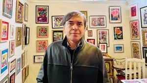 Scriitorul român de 1.000.000 de euro sare în apărarea lui Mircea Cărtărescu: „Domnule, trebuie să fii tâmpit...” - EXCLUSIV