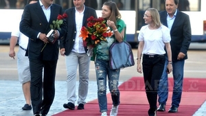 Ilie Năstase a aşteptat-o pe Simona cu flori: ”Atunci am uitat de tot!”
