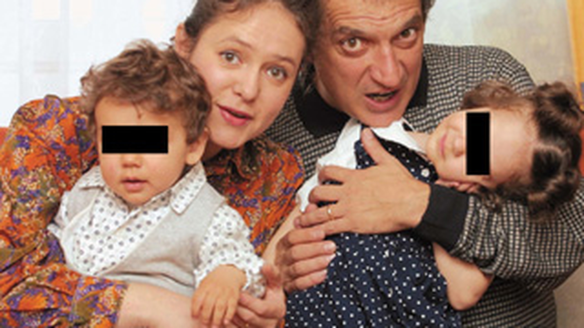 "Arlechino" s-a impacat cu fosta sotie