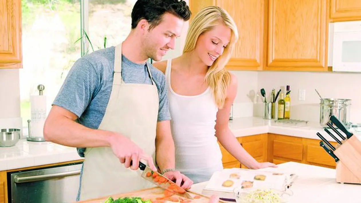 Proaspat casatoriti Impartirea treburilor casnice