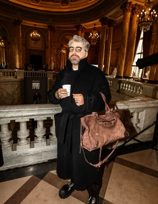 Cum arăta Maurice Munteanu în tinerețe. La ce vârstă și-a dat seama că ii plac bărbații