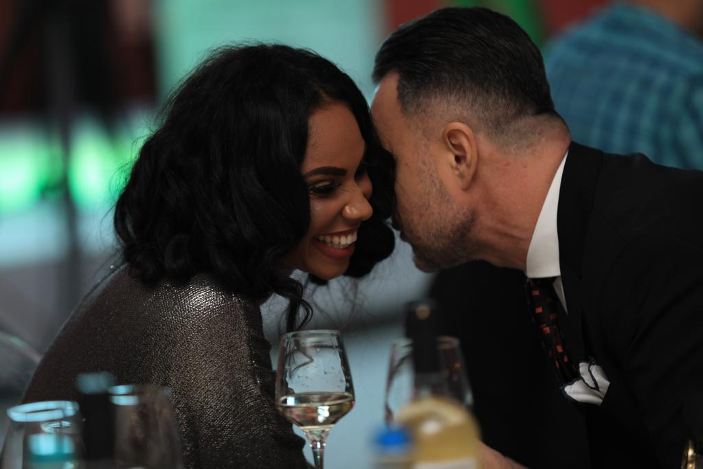 Laurette și Nicușor Stan au flirtat în public