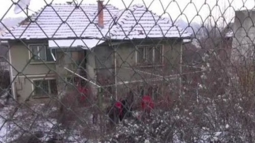 Răsturnare de situaţie în cazul mamei şi fiicei găsite moarte în casă după doi ani! E incredibil cine a găsit cadavrele
