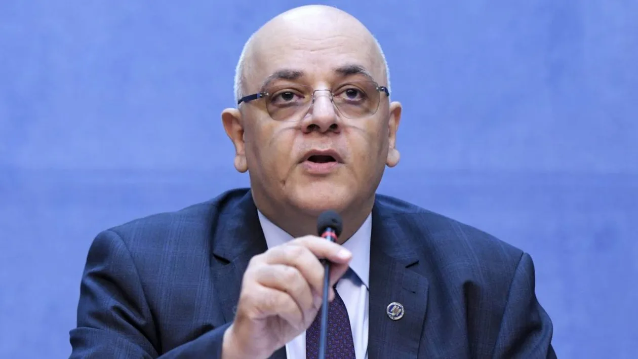 Anunțul făcut de Raed Arafat! Până când vom fi nevoiți să purtăm masca de protecție