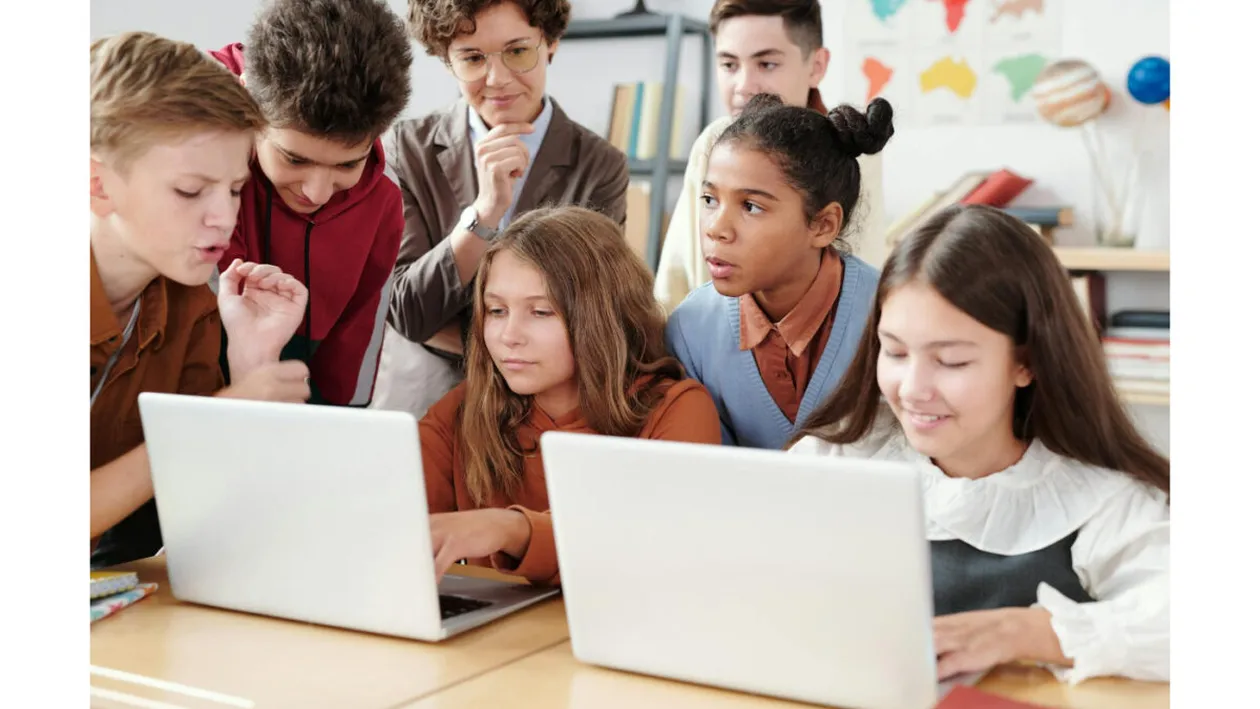 Cresc sau nu alocațiile în 2026? Anunțul făcut de Guvern