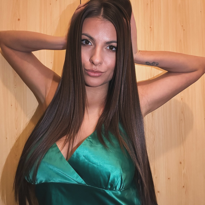 Aisa Bacs și Andreea Bostănică s-au întâlnit într-un restaurant