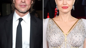 Angelina Jolie, dezamăgită de comportamentul lui Brad Pitt! Actrița este revoltată de faptul că fostul soț și-a dus noua iubită la castelul în care ei s-au căsătorit. „Este furioasă și complet uluită…”