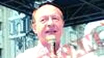 Traian Basescu n-o vrea deputat pe Elena