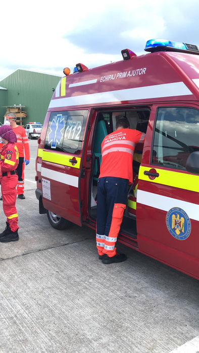 Accident de muncă înfiorător în Prahova! Bărbatul rănit grav a fost adus cu elicopterul SMURD în București