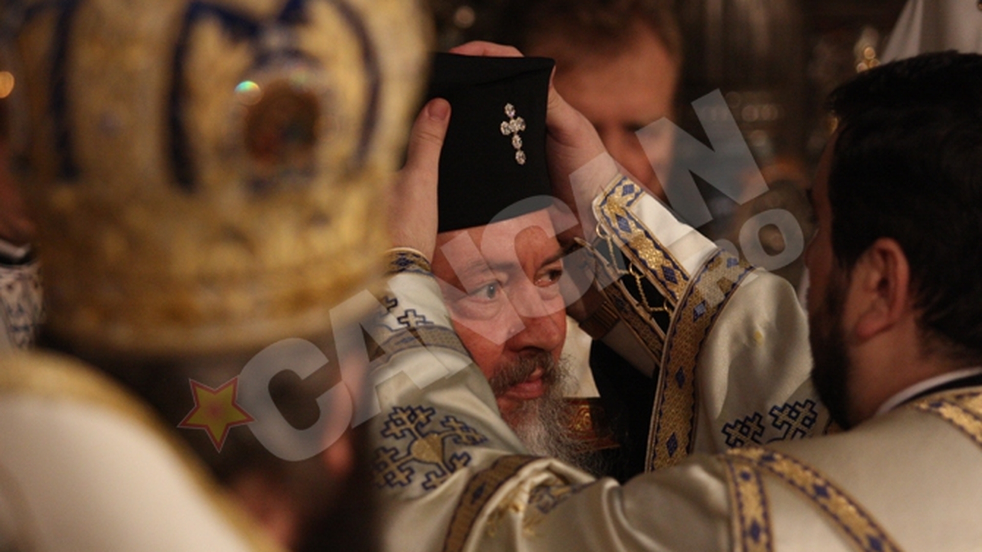 A fost inscaunat noul mitropolit al Clujului! IPS Andreicut: "Voi avea grija de tineri"