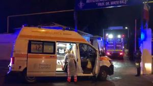 Cele două numere de telefon la care pot suna rudele pacienților de la Matei Balș + Lista spitalelor unde au fost mutați pacienții